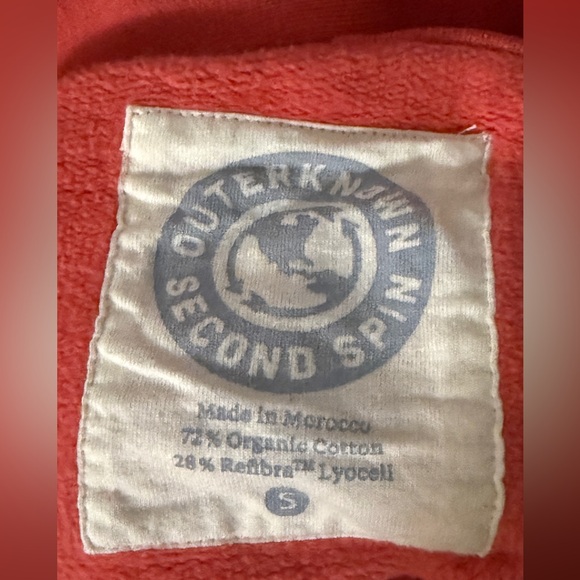 Outerknown Hoodie Slouchy Cranberry - New With Tags- Giftable - Picture 6 of 7